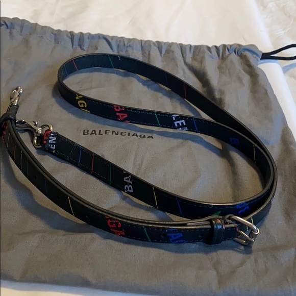 Balenciaga Valle XS - Picture 4 of 4